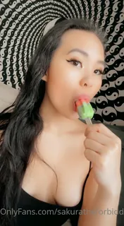 查看 “ Yummm 的详细介绍与播放