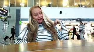 91视频官方收录：“早上好，我的宝贝！短视频说，你好，在我飞行之前。:-)”("Good morning my darlings! Short video to say ,, hello ,,  before my flight. :-)")