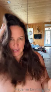 “双语新闻视频❤️ - 高清在线观看