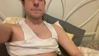 “把所有的暨从我的拇指上吮吸”("Sucked all the cum off my thumb") 手机浏览器流畅观看预览