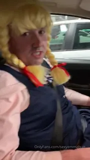 【全网精选】“＃娘娘腔的日子看，当我带我的＃sissy购物以换取公众羞辱的时候”("#sissy's day out watch as i take my #sissy shopping for some public humiliation") 现场高清截图