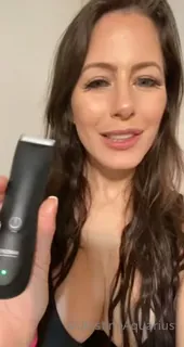 91视频官方收录：“确保我要您要的鸡巴图片都很好地修饰了。("Make sure the dick pics I ask you for are WELL GROOMED. enter my giveaway NOW ➡️ Www.Instagram.Com/justine.fun/")