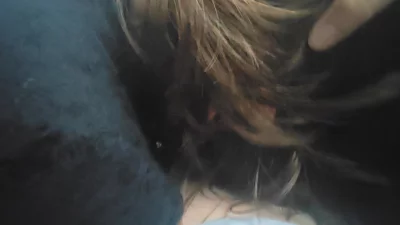 人妻车上口爆 - 高清在线观看