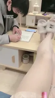 91社区热议作品：罚写完调教 实拍