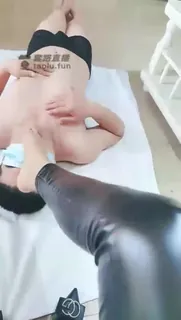 模特美女关门打狗 皮裤高跟虐  - 实时更新的高清全网精选资源