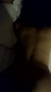 【全网精选】想背着老婆找个炮友 现场高清截图