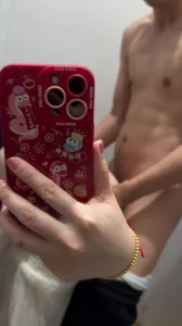 在优衣库更衣室操逼 - 高清流媒体极速加载