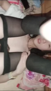 【全网精选】“被邻居听到我看你怎么搞”去经常穿黑丝的05年女同事家里偷情 刺激 现场高清截图