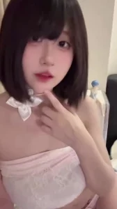 清纯女为何会变成碰到鸡巴秒变骚货！看我操法那个女的顶得住 优质原创视频在线直达