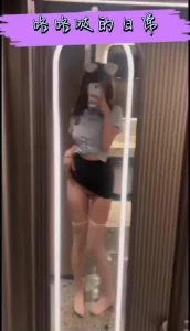 咯咯哒的日常 - 极具视觉冲击力的全网精选内容