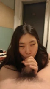 前女友情趣内衣口交，扣骚逼 手机浏览器流畅观看预览