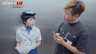 [SWAG]JSBY-0084悶騷日系百貨電梯小姐 优质原创视频在线直达