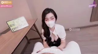全网精选栏目：香蕉秀xjx570淫荡骚秘书为了涨工资主动奉献自己的身体-狐不妖 精彩封面
