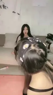 看看母狗又骚了 - 高清流媒体极速加载