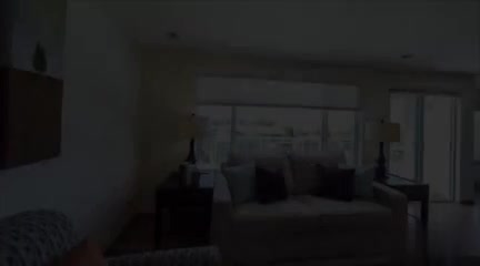9UU站精选视频：欧美。按摩肛交可爱嫩妹 完整版
