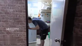 【CX】来偷我家被我干 手机浏览器流畅观看预览