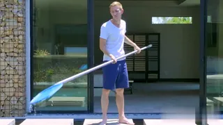 [欧美精品]可能利用把握收入丹尼D色情明星在游泳池 莫妮克亚历山大 手机浏览器流畅观看预览