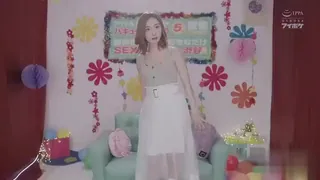 麻豆TV题材必看：AI换脸_杨幂高清送你圣诞大礼 封面图