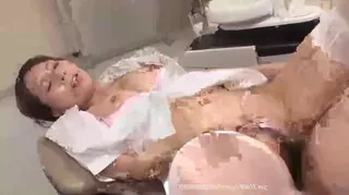 91社区热议作品：小护士被强行插入大屌 实拍