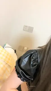 91视频推荐：大奶肥臀骚逼女仆自慰 手机在线播放