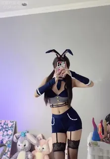 兔子警官发骚露出骚逼 - 实时更新的高清猫咪av站资源