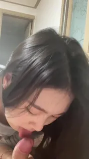 少妇吃鸡吧后被操 - 实时更新的高清猫咪av站资源