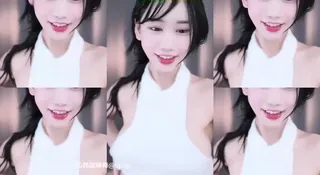 可爱大奶翘臀小骚货直播艳舞2 - 1080P超清画质展示图