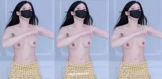 91社区热议作品：骚逼主播的美乳美舞 实拍