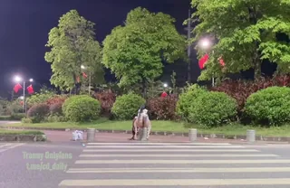 #Qingmang2020 人前露出_4 手机浏览器流畅观看预览