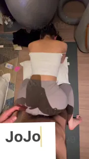 查看 后入爆操翘臀骚逼女友 的详细介绍与播放