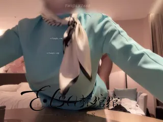 后入爆插骚货空姐 完整无删减版在线看