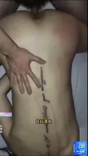 查看 调教玩弄后入爆插纹身骚货 的详细介绍与播放