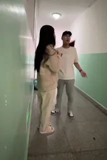 骚逼出轨被抓包 完整无删减版在线看