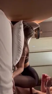 查看 无套中出后入爆插黑丝翘臀母狗 的详细介绍与播放