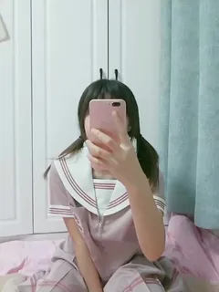 猫咪av站题材必看：可爱骚逼的自慰 封面图