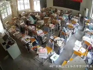 正在播放：午休时刻 (猫咪av站频道)