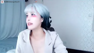 猫咪av站高分作品推荐：粉嫩女神美到窒息娇喘声直达心底跳蛋自慰1