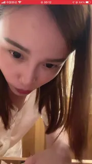 骚逼999美乳技师 - 极具视觉冲击力的猫咪av站内容