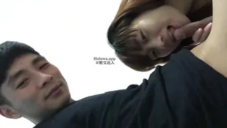 【猫咪av站】0243 @TG骚逼女友吃鸡吧 现场高清截图