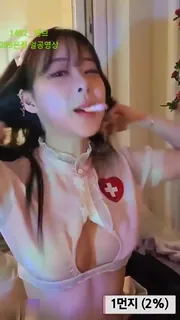 可爱大奶护士装小骚货 玩家亲测好评资源