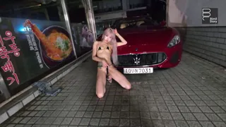 苗条小骚货户外露出 完整无删减版在线看