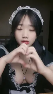 查看 性感爆乳骚逼女仆 的详细介绍与播放