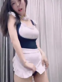 性感巨乳小女仆 完整无删减版在线看