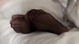 【国产精品】极品黑丝嫩妹无套爆操一线天粉穴..... - 实时更新的高清猫咪av站资源