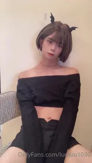 短发伪娘性感小野猫 - 高清流媒体极速加载