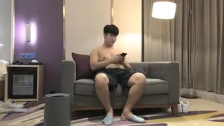 猫咪av站精选视频：【短视频】约白衣妹子蹲着口交摸逼调情骑乘后入 完整版