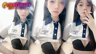 猫咪av站题材必看：短视频 直播大秀，逼脸同框掰穴道具自慰 封面图