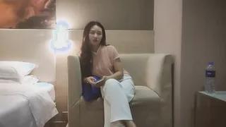 探花美麗少婦被按摩棒刺激小豆豆無套抽插 - 高清在线观看