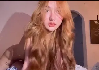 巨乳美眉吃雞啪啪 在家被小男友無套輸出 大奶子嘩嘩 玩家亲测好评资源