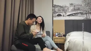 颜值极高的骚气黑丝御姐，服务态度超级好#中文字幕 - 1080P超清画质展示图